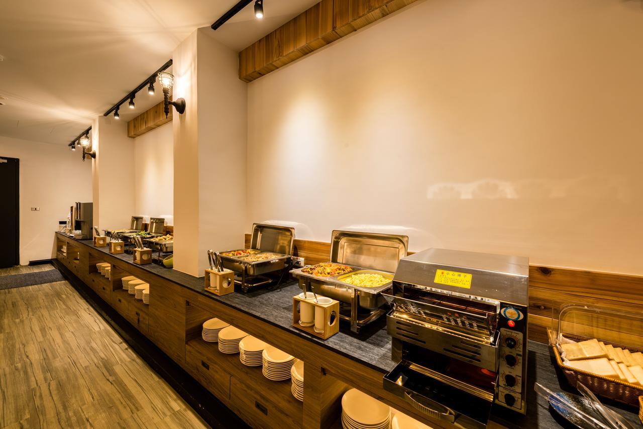 Traveller Inn Tiehua Cultural And Creative Hotel Taitung Экстерьер фото