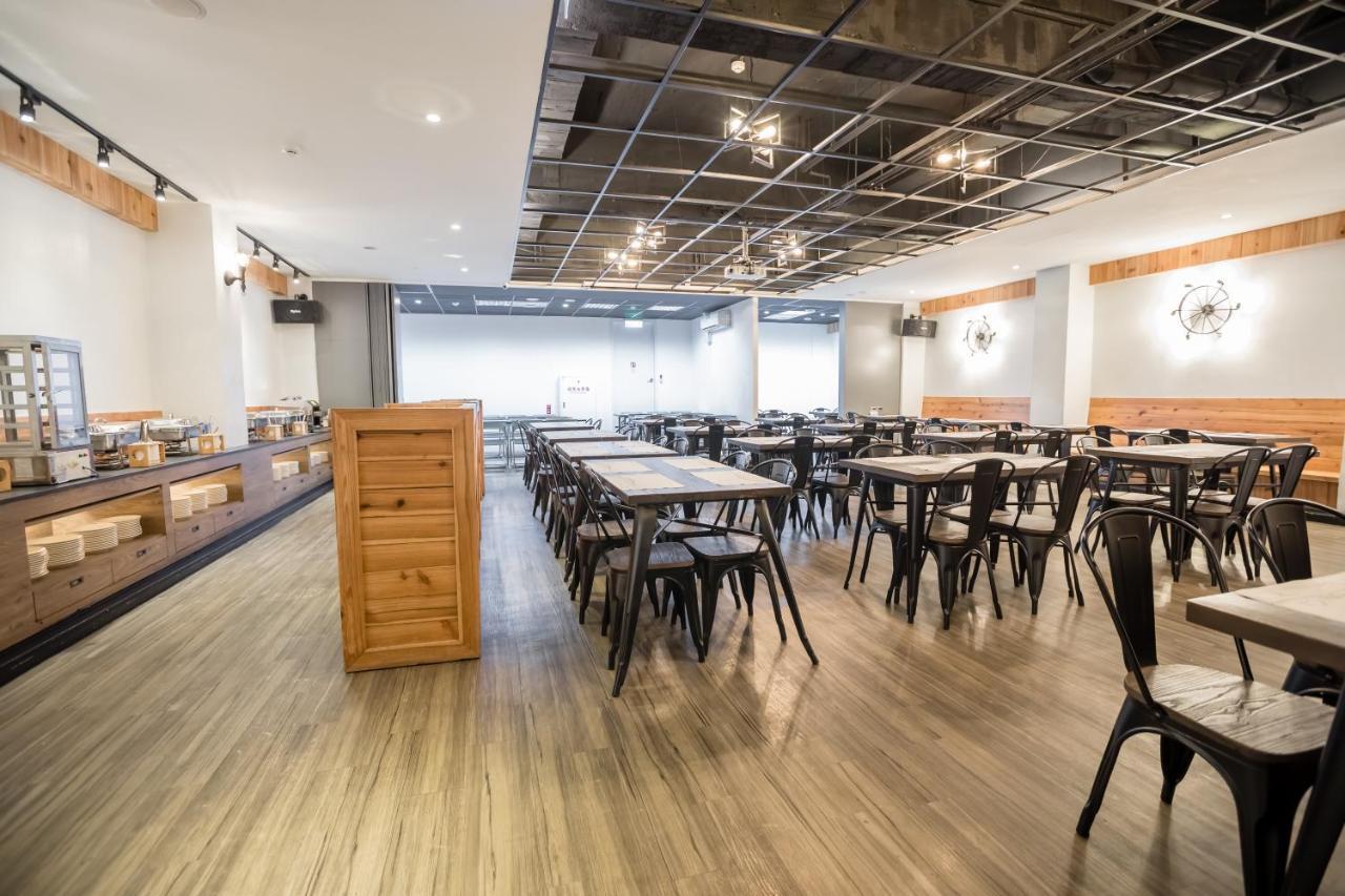 Traveller Inn Tiehua Cultural And Creative Hotel Taitung Экстерьер фото